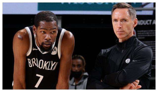 0万美元连 0万美元连