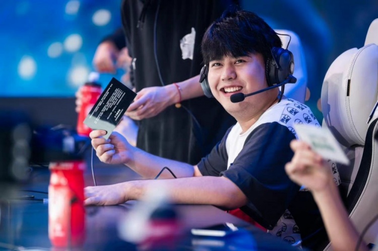 欧足联推出 欧足联推出