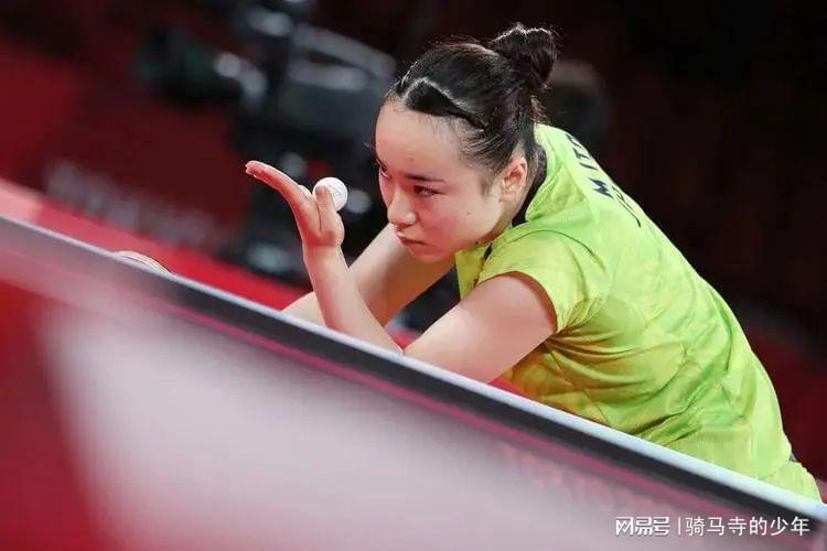 足协认定特谢拉踩踏邓涵文漏判红牌，VAR介入正确裁判改判错误