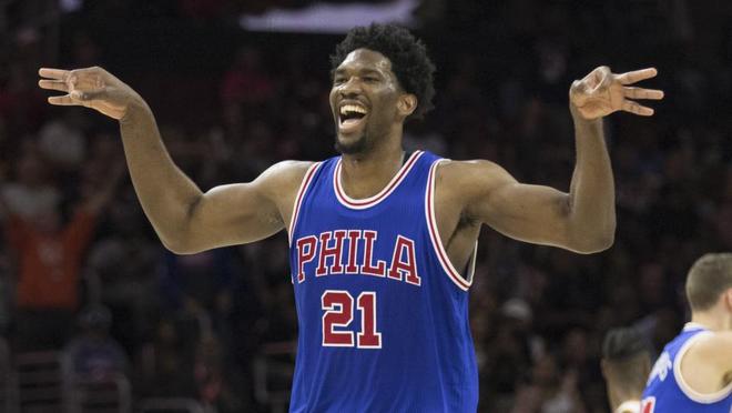 港的换人策 港的换人策