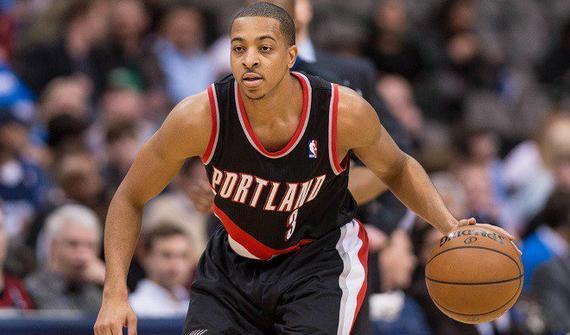 迫使对手犯 迫使对手犯