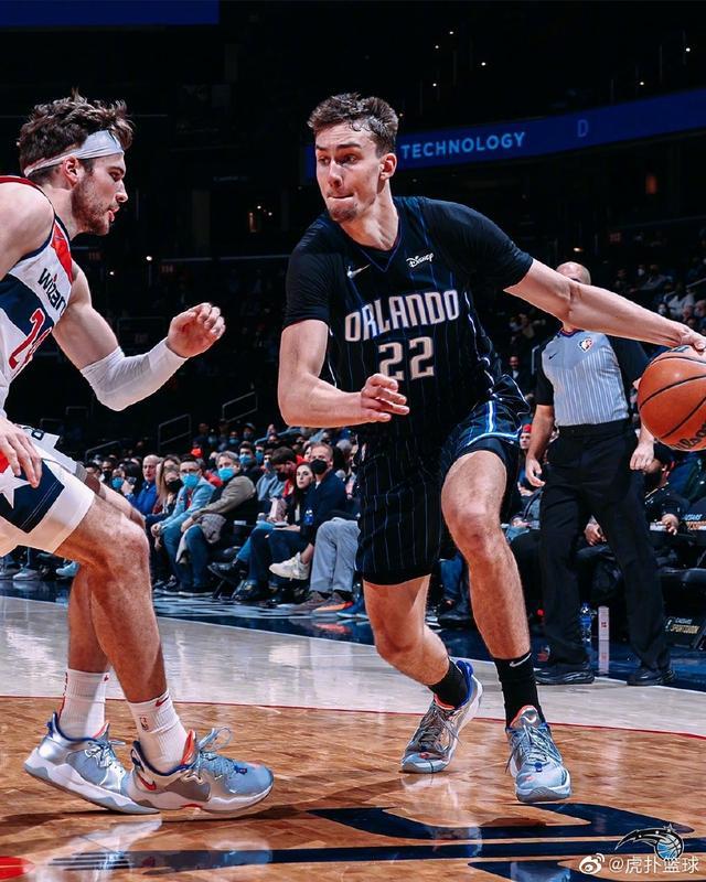 但防守转换 但防守转换